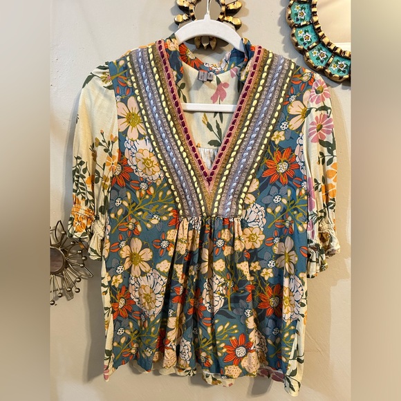 Blank London Anthropologie Boho Floral Embroidered Babydoll Top Small - Picture 2 of 7